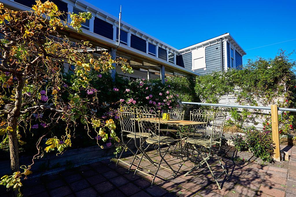 Boutique Hotel Kaikoura Exterior photo