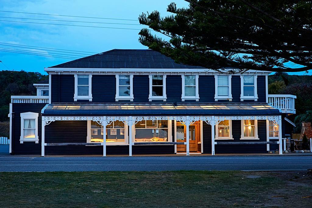 Boutique Hotel Kaikoura Exterior photo